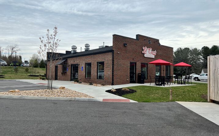 Pictures of Retail property located at 674 Teresa Ln, Roanoke, VA 24019 for sales - image #1