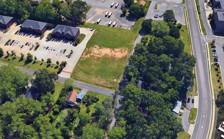 Pictures of Land property located at 901 Sharit Ave, Gardendale, AL 35071 for sales - image #1