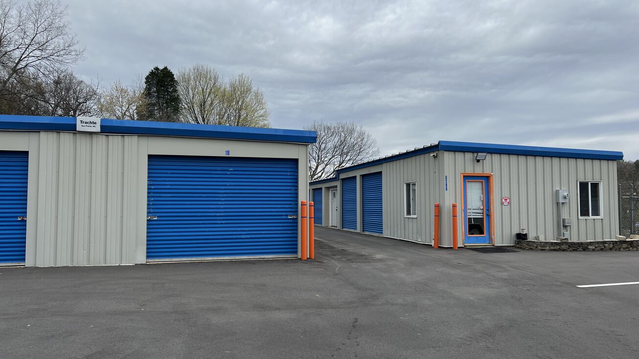 5209 Memorial Blvd, Kingsport, TN 37664