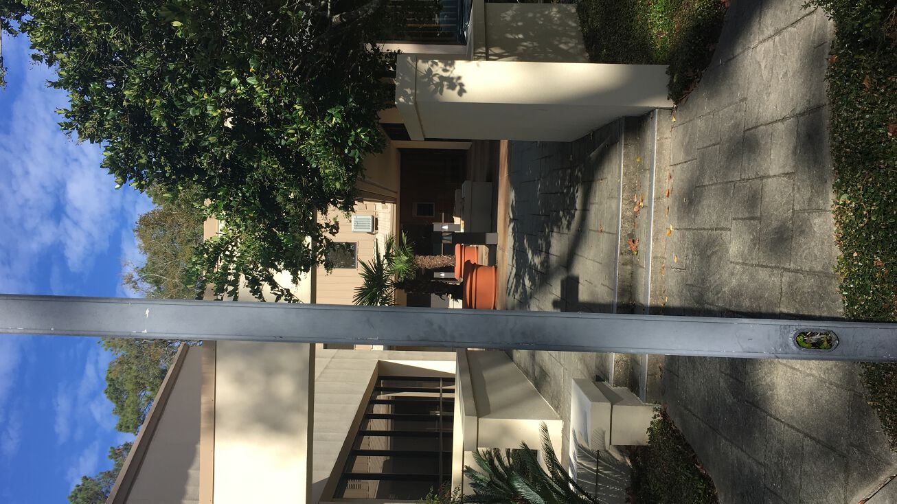 Pictures of Office property located at 200 Greenleaves Blvd, Mandeville, LA 70448 for sales - image #1