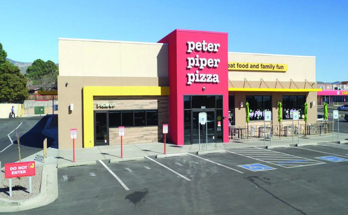 Pictures of Retail property located at 1000 Juan Tabo NE, Albuquerque, NM 87112 for comps - image #1
