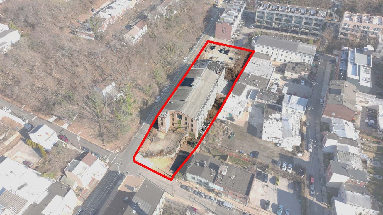 201 Leverington Ave, Philadelphia, PA 19127