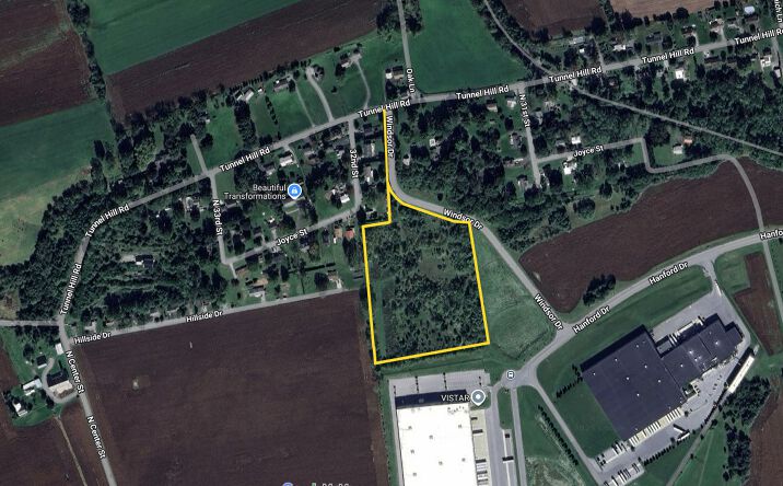 Pictures of Industrial property located at 3135 Windsor Drive, Lebanon, PA 17046 for sales - image #1