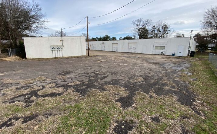 Pictures of Industrial, Self Storage property located at 2916 Chandler Hwy, Tyler, TX 75702 for sales - image #1