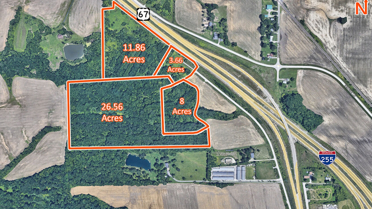 7308 Godfrey Rd, Godfrey, IL 62035