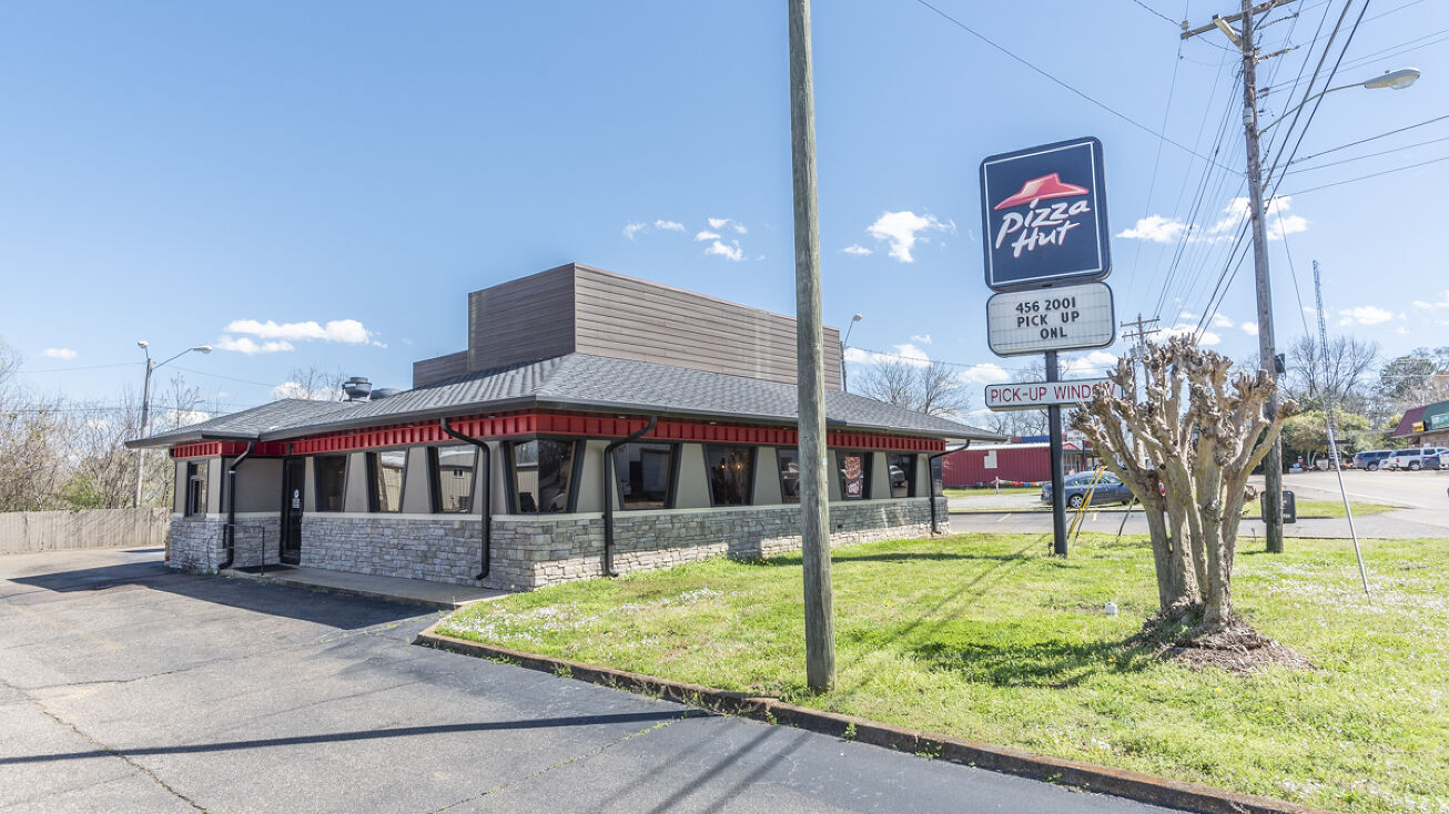 702 N Jackson St, Houston, MS 38851 Retail Property for Sale 702 N Jackson St