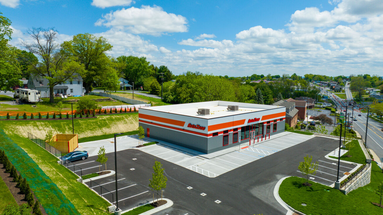 1235 S Market St, Elizabethtown, PA 17022