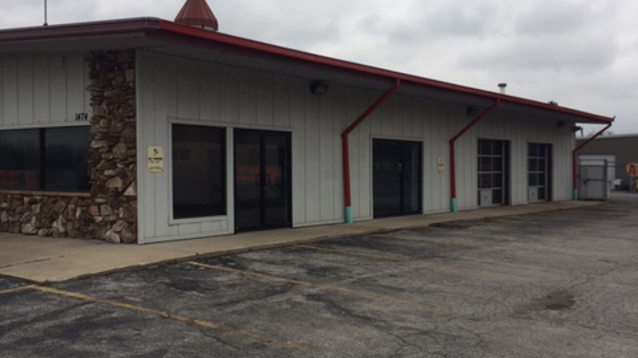 1474 Joliet St, Dyer, IN 46311