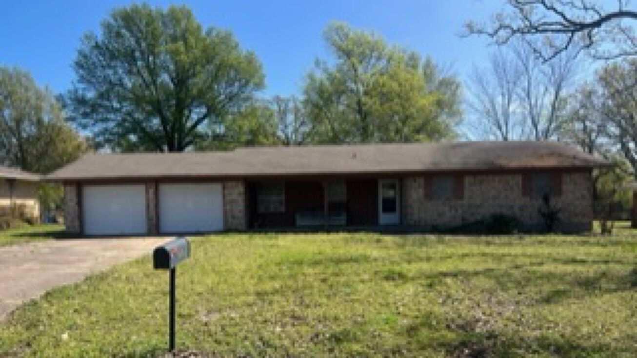 655 25th St SW, Paris, TX 75460 Land for Sale Home or Investment