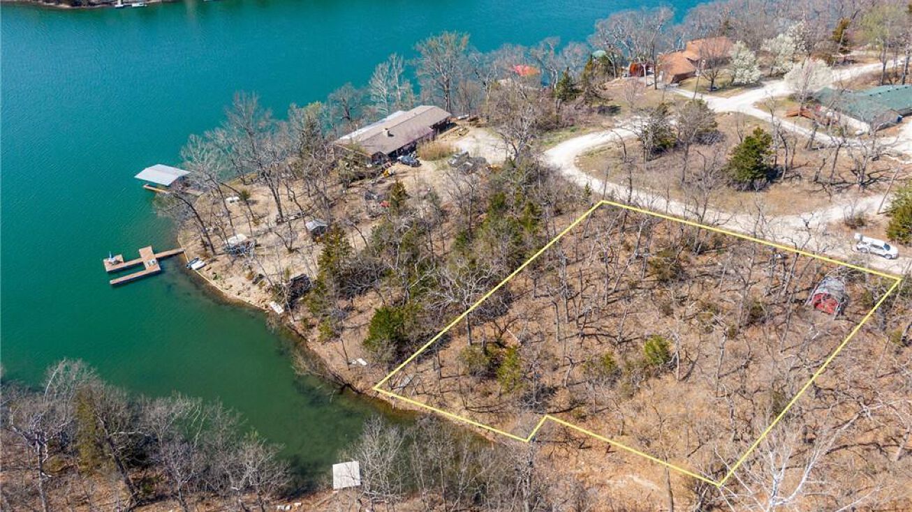 102 & 106 Lakeside Drive, La Cygne, KS 66040 Land for Sale 102
