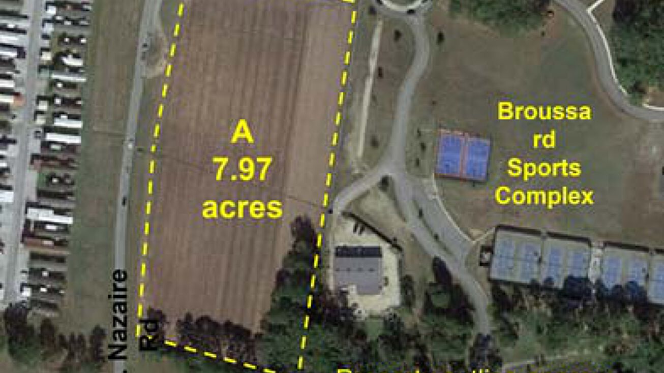 701 St Nazaire Rd, Broussard, LA 70518