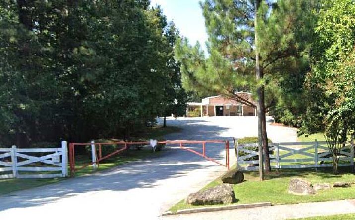 Pictures of Office, Industrial property located at 1935 & 1975 Glenn Club Drive, Stone Mountain, GA 30087 for sales - image #1