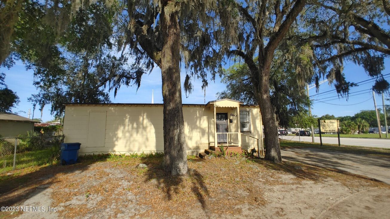 5943 ARLINGTON RD, JACKSONVILLE, FL 32211