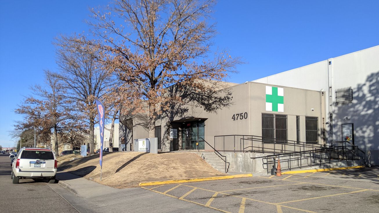 4750 Nome St, Denver, CO 80239