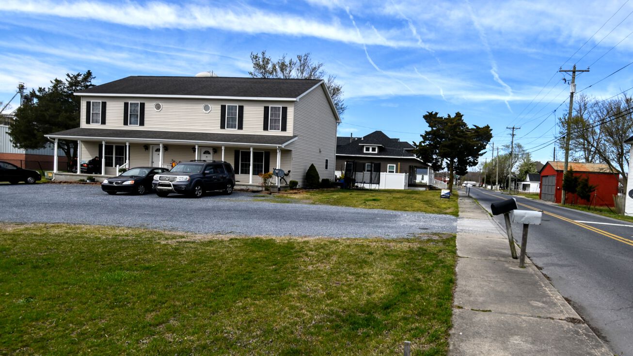 15 Frankford Ave, Frankford, DE 19945