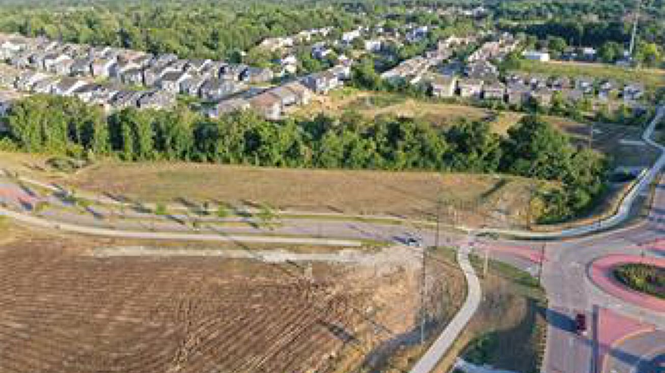 Pictures of Land property located at 17194 Main St, Wildwood, MO 63040 for sales - image #1