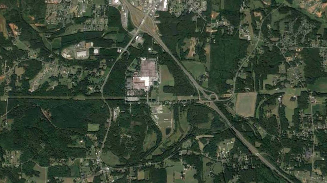 Tobaccoville Rd, Tobaccoville, NC 27050