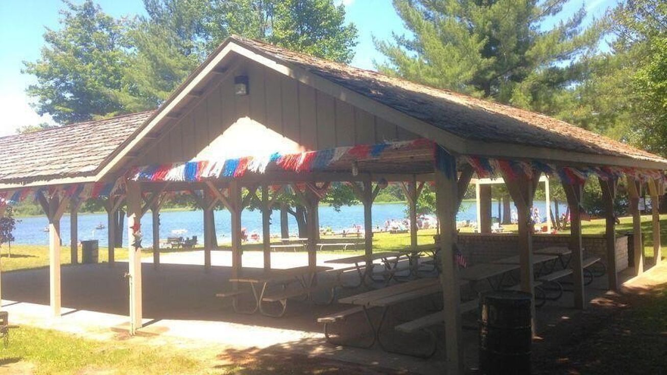 551 Crestrose Dr, Mancelona, MI 49659