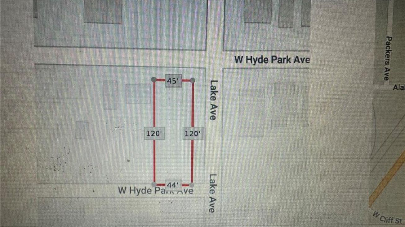 902 W Hyde Park Avenue, St Joseph, MO 64504