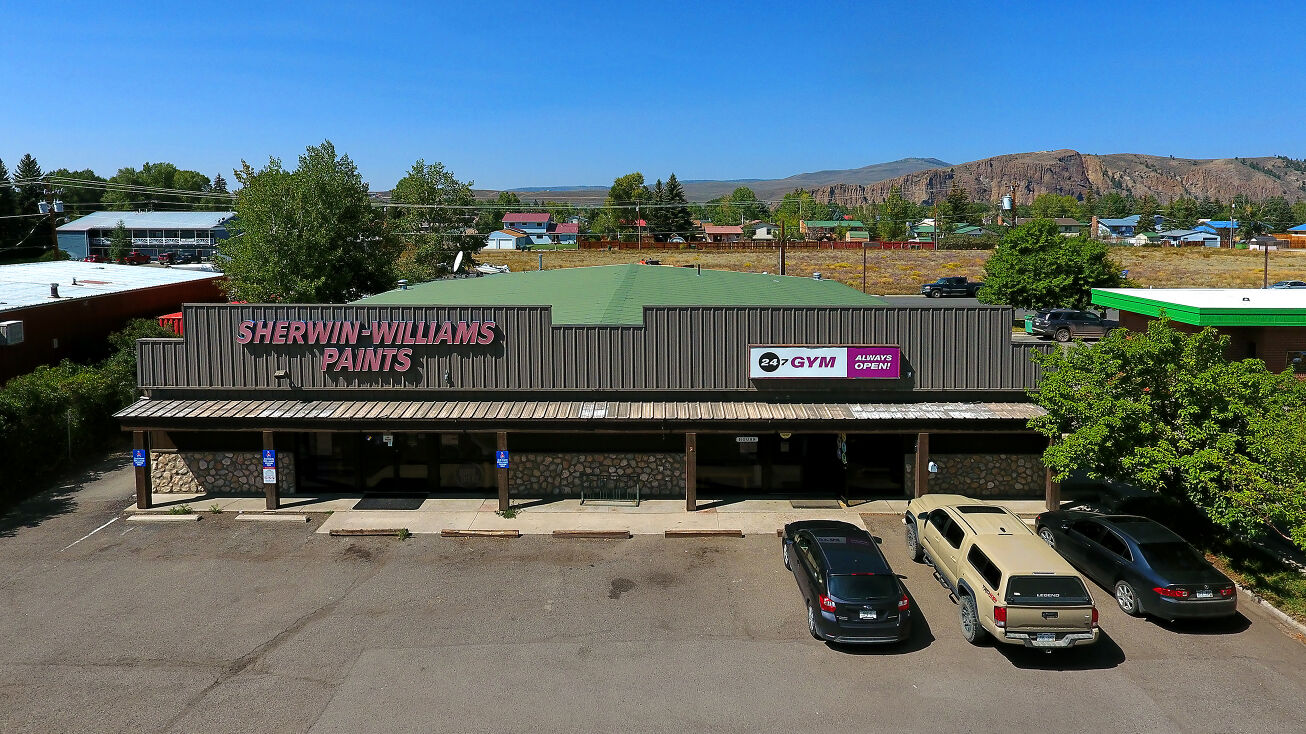 821 N Main St, Gunnison, CO 81230