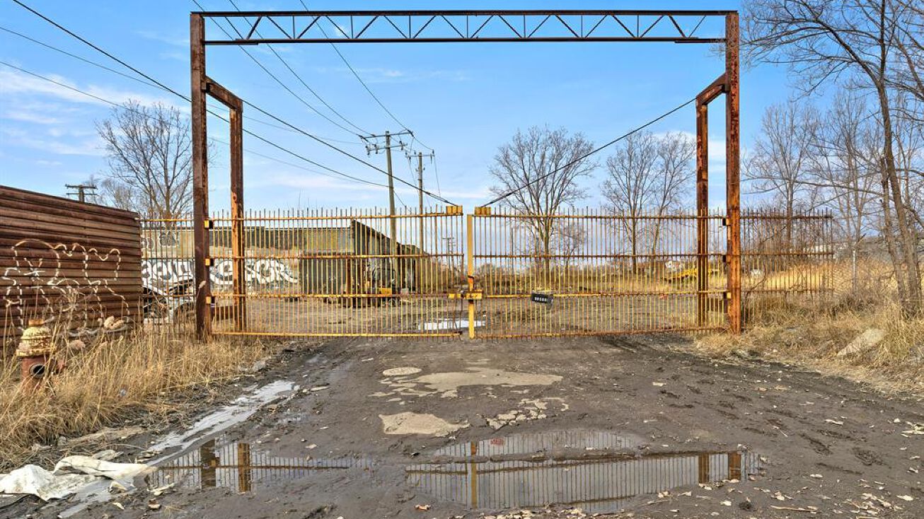 6460 Benham St, Detroit, MI 48211