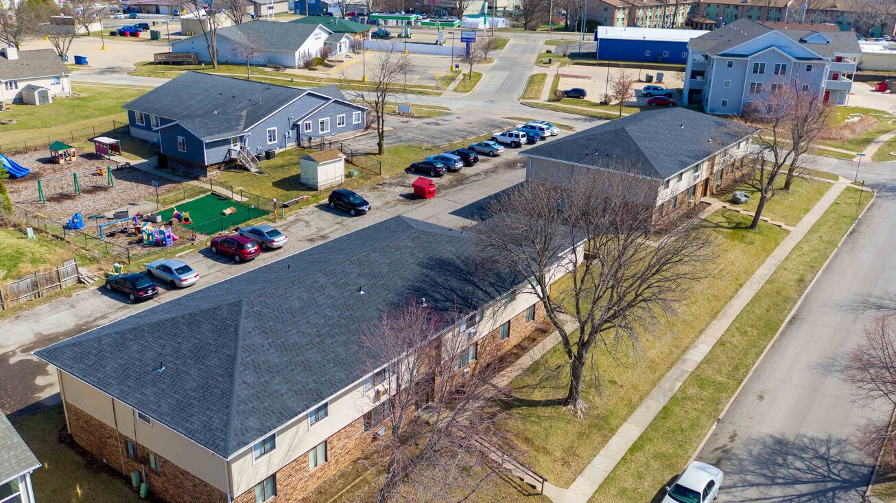 129 Harbet Ave NW, Cedar Rapids, IA 52405