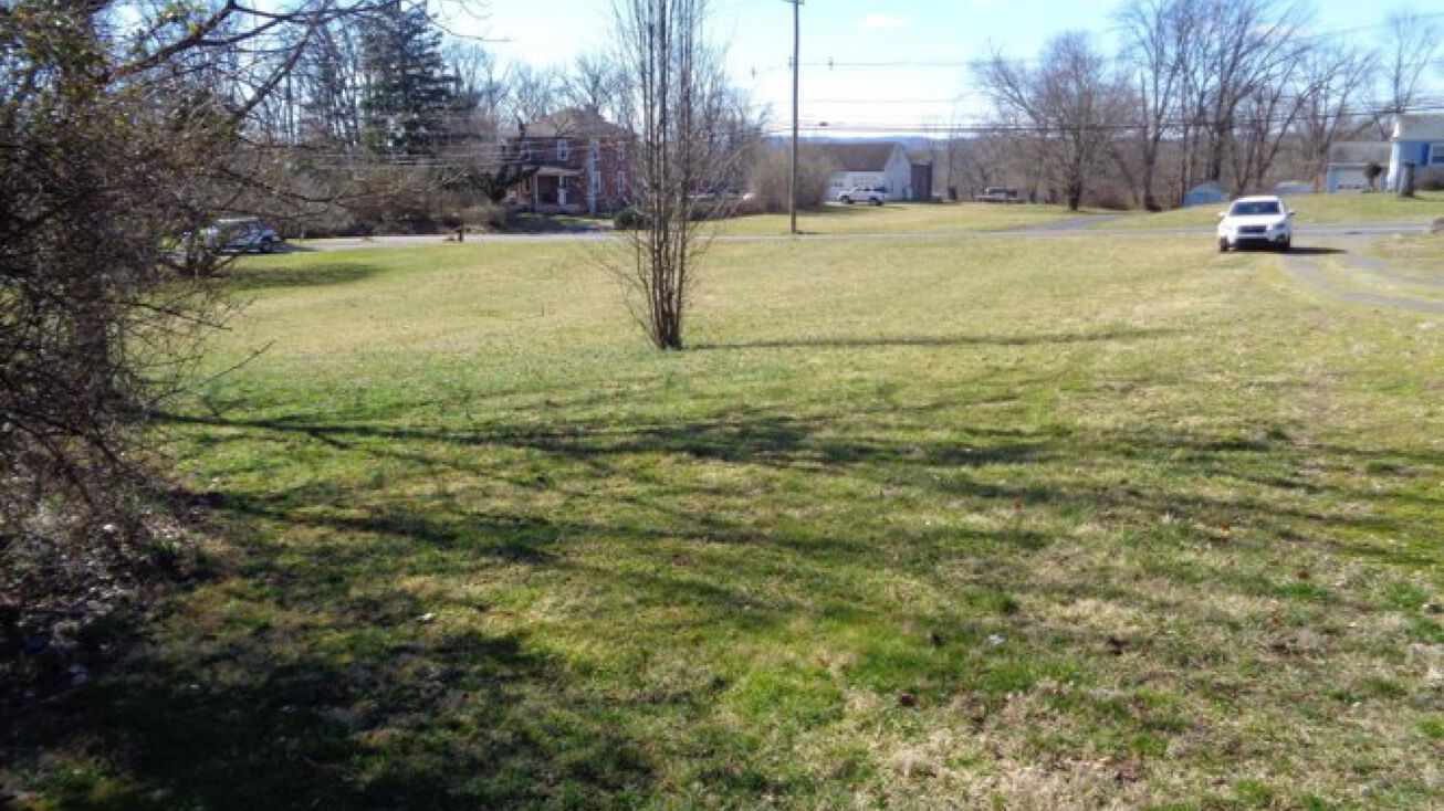 280 S Pleasantview Rd, Pottstown, PA 19464