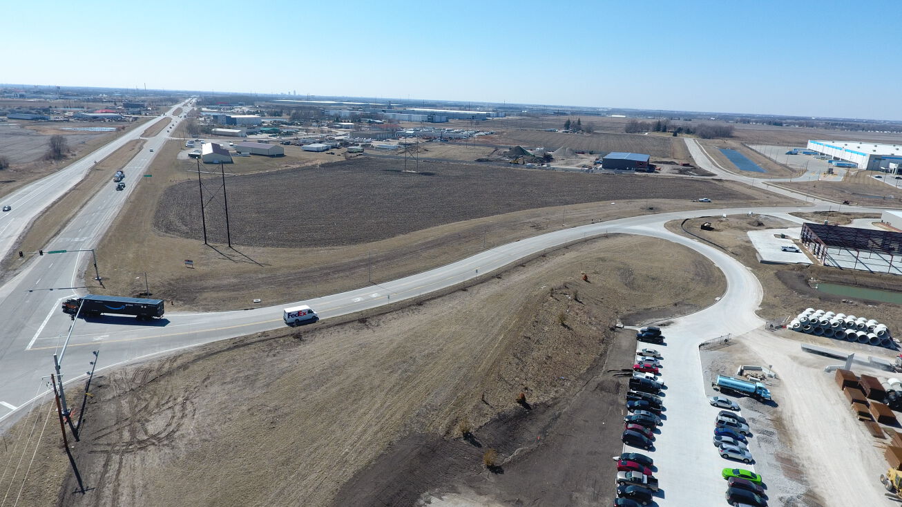 2500 Shiloh Rose Pkwy SW, Bondurant, IA 50035