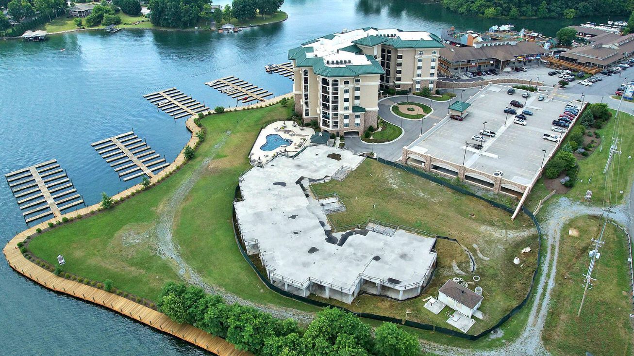 110 Bridgewater Pointe Pl, VA 24121