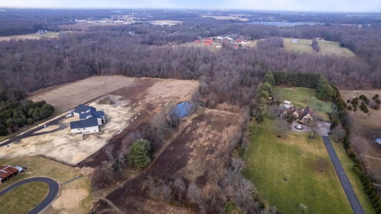 294 Hartford Rd, Medford, NJ 08055