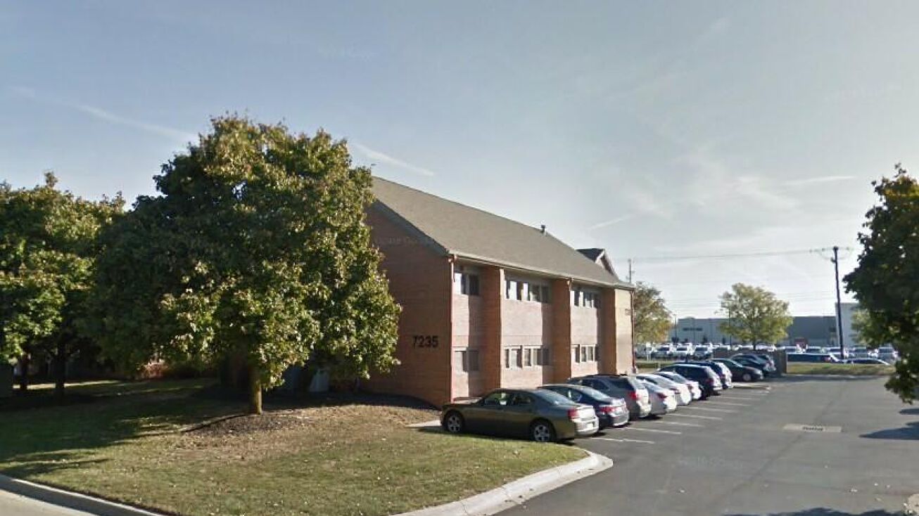 7235 Sawmill Rd, Dublin, OH 43016