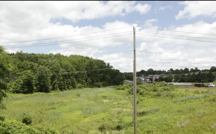 Pictures of Office, Land property located at 985 Towne Square Dr, Greensburg, PA 15601 for sales - image #1