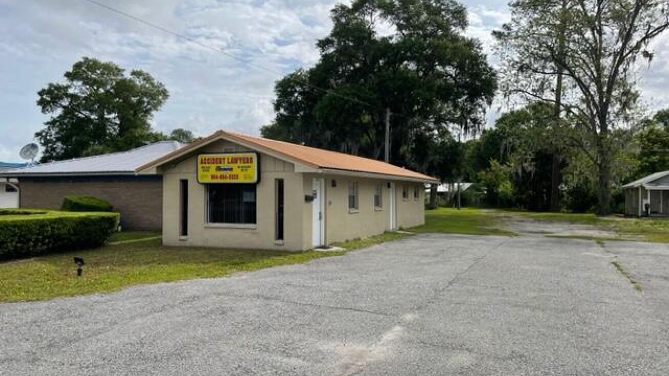 964 N Temple Ave, Starke, FL 32091