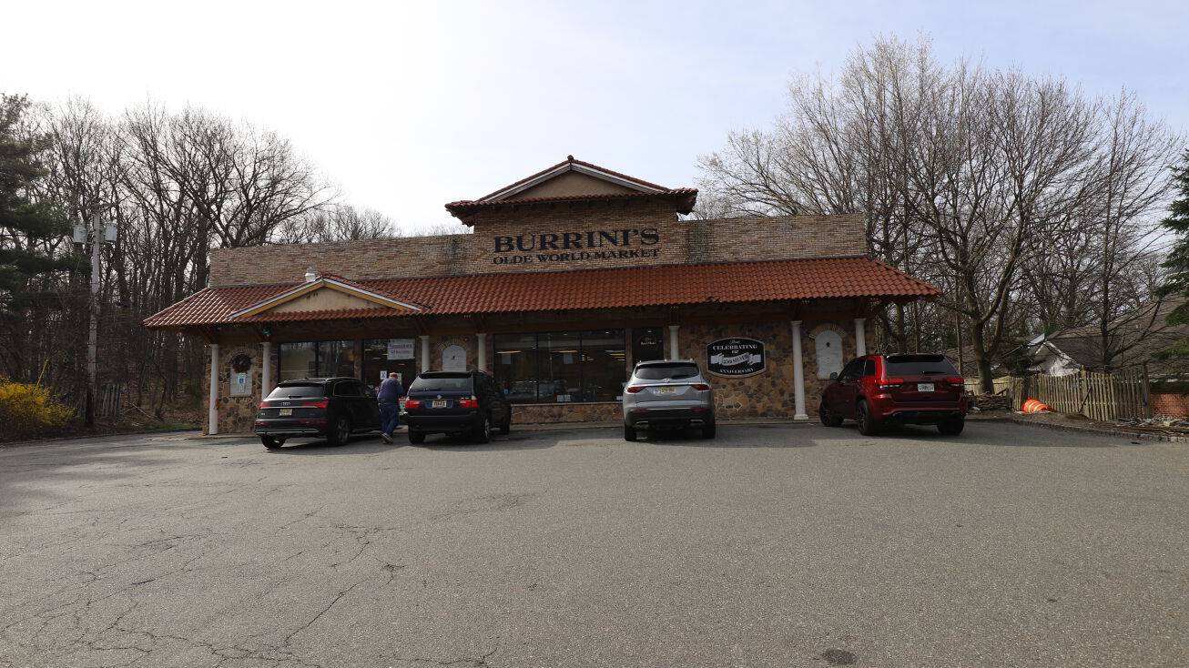 1204 Sussex Turnpike, Randolph, NJ 07869