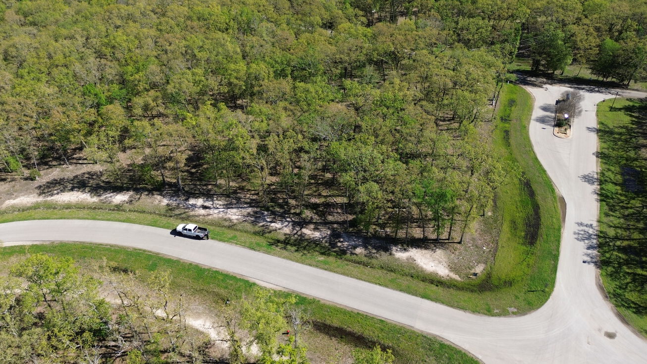 Lot 1 Vintage Shore Dri, Quinlan, TX 75474