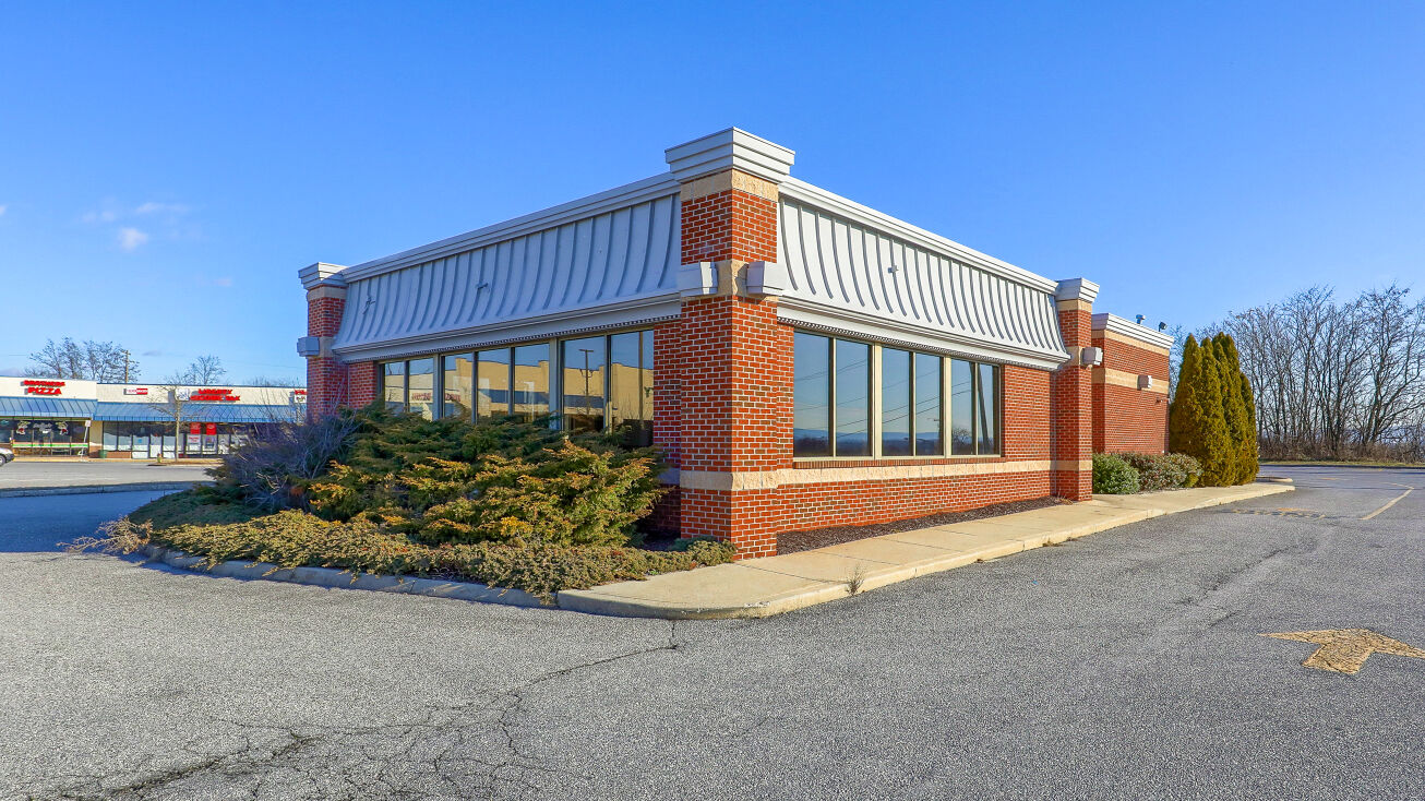 871 Lincoln Way E, Chambersburg, PA 17201