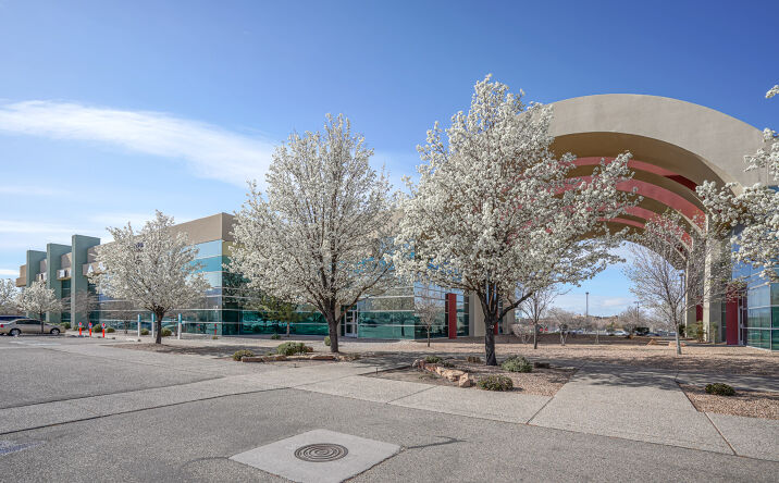 Pictures of Office property located at 5411 Jefferson St NE, Albuquerque, NM 87109 for sales - image #1