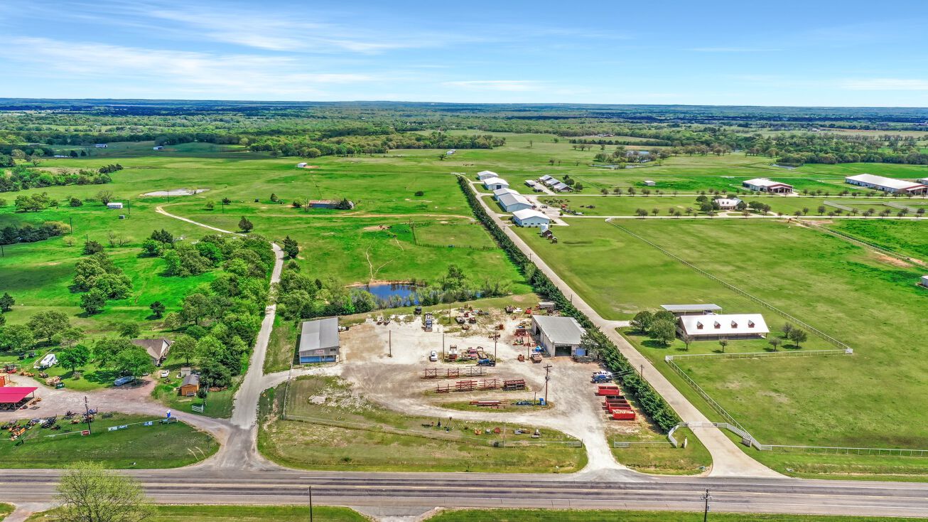 23350 US377, Whitesboro, TX 76273