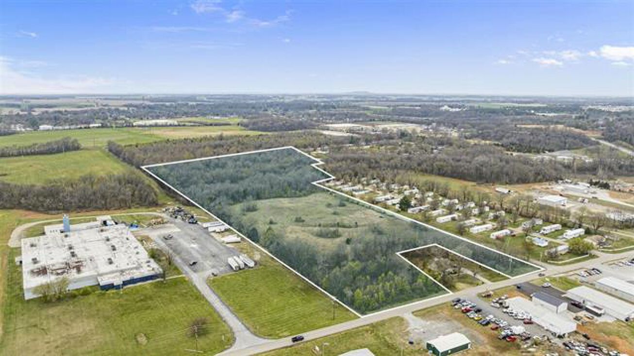 Blackjack Rd, Franklin, KY 42134