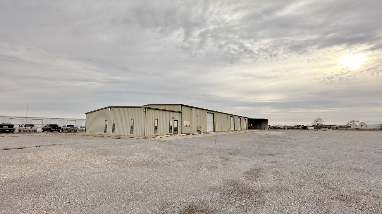 1029 N 54th St, Enid, OK 73701