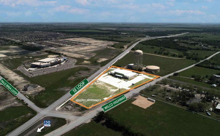 Pictures of Industrial property located at 747 Co Rd 138, Hutto, TX 78634 for sales - image #1