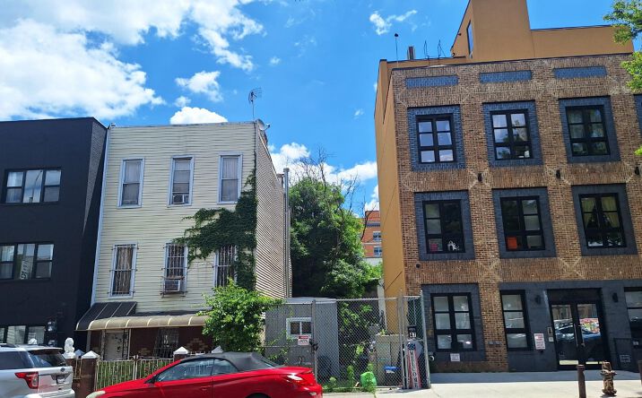 Pictures of Land property located at 47 Rochester Ave, Brooklyn, NY 11233 for sales - image #1