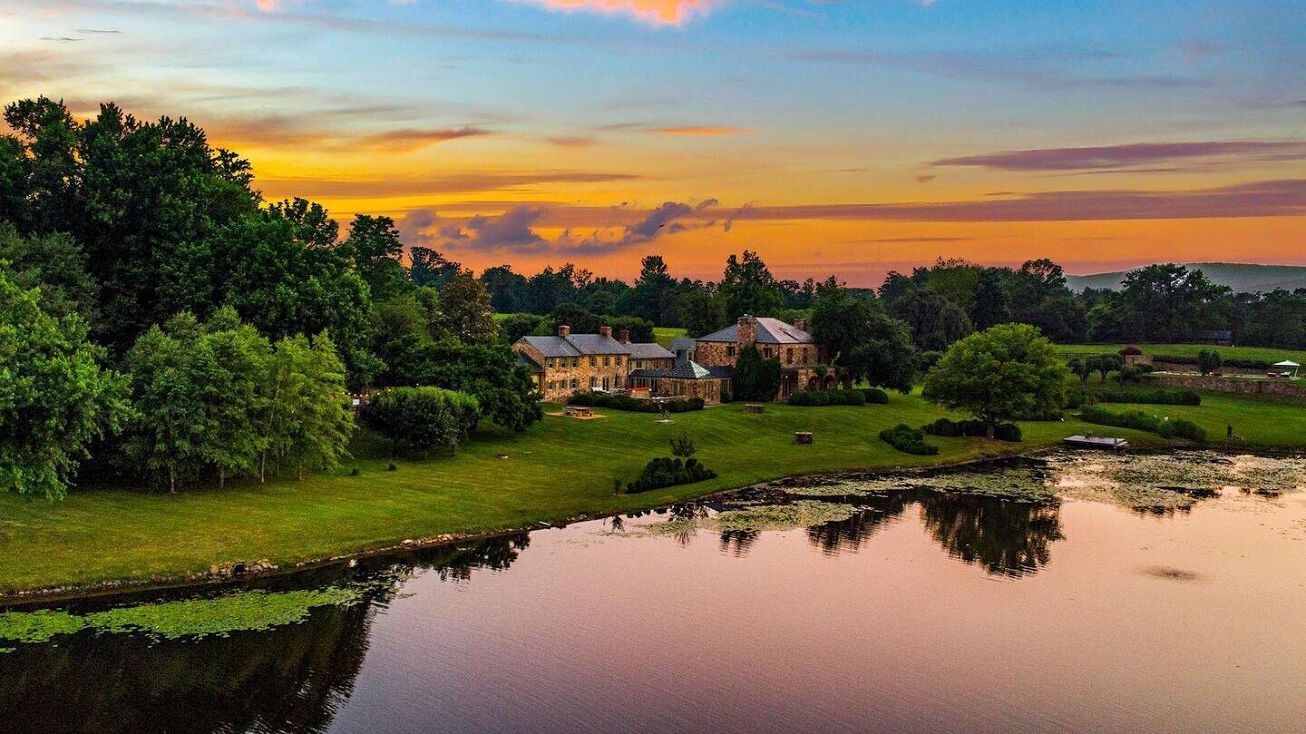 Foxlease Ln, Upperville, VA 20184