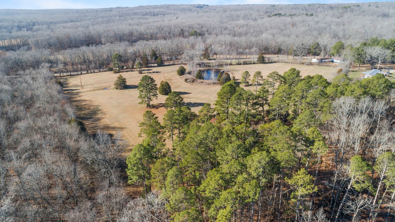 6483 Wayne Rte P, Lowndes, MO 63951