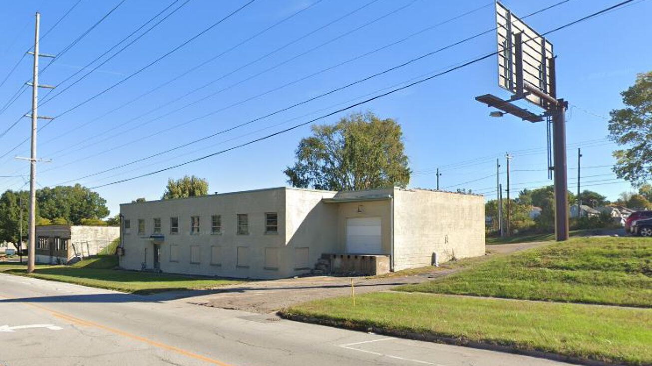 2828 S Main St, South Bend, IN 46614 | Crexi.com