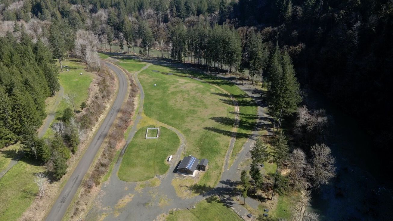 28593 Lower Smith River Rd, Reedsport, OR 97467