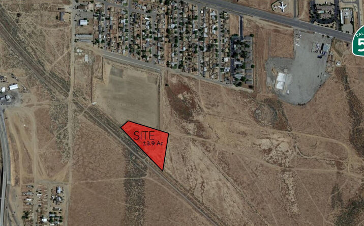 Pictures of Land property located at 1800 Victor Ave, Mojave, CA 93501 for sales - image #1