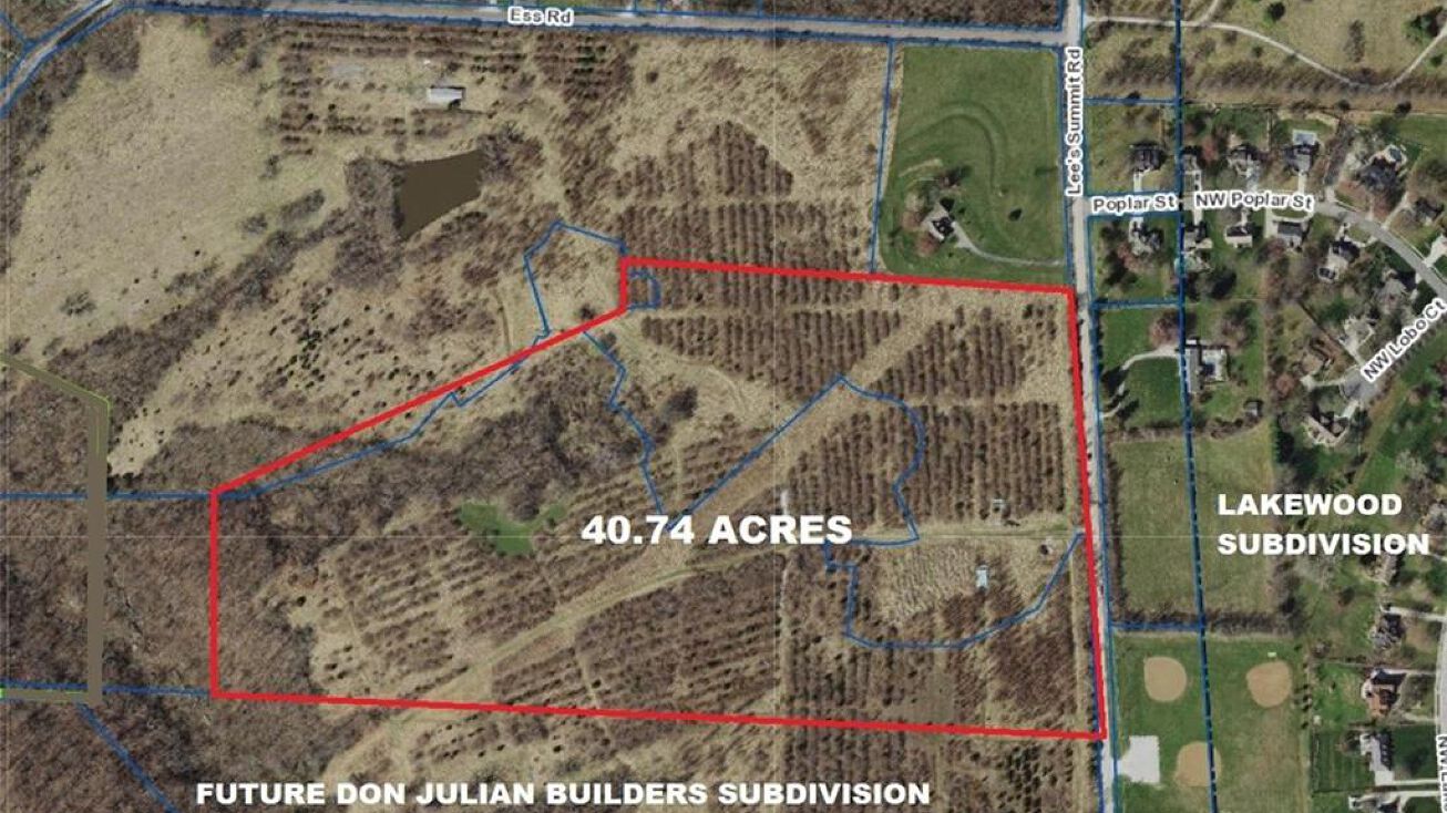 7100 Lee's Summit Road, Kansas City, MO 64136