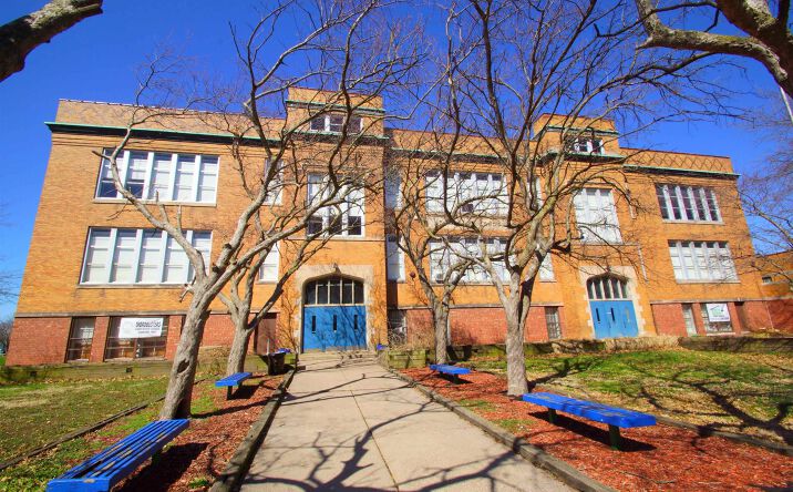 Pictures of Office property located at 1730 WILKES Avenue, Davenport, IA 52804 for sales - image #1