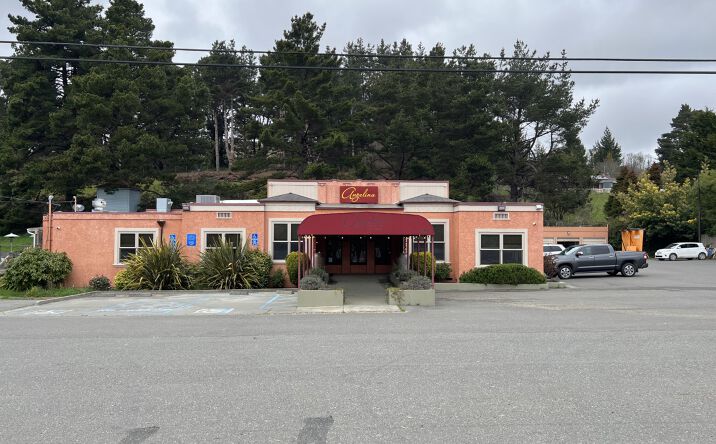 Pictures of Retail, Land property located at 281 Fernbridge Drive, Fernbridge, CA 95540 for sales - image #1